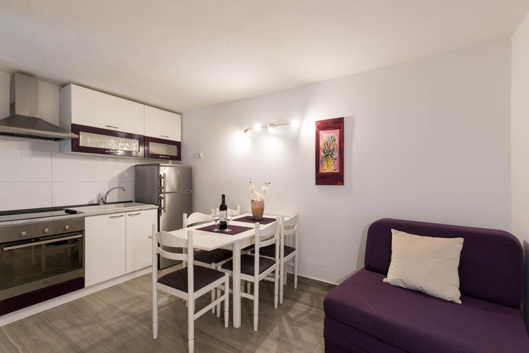 Beachfront Apartments Zanic Podstrana Exterior foto